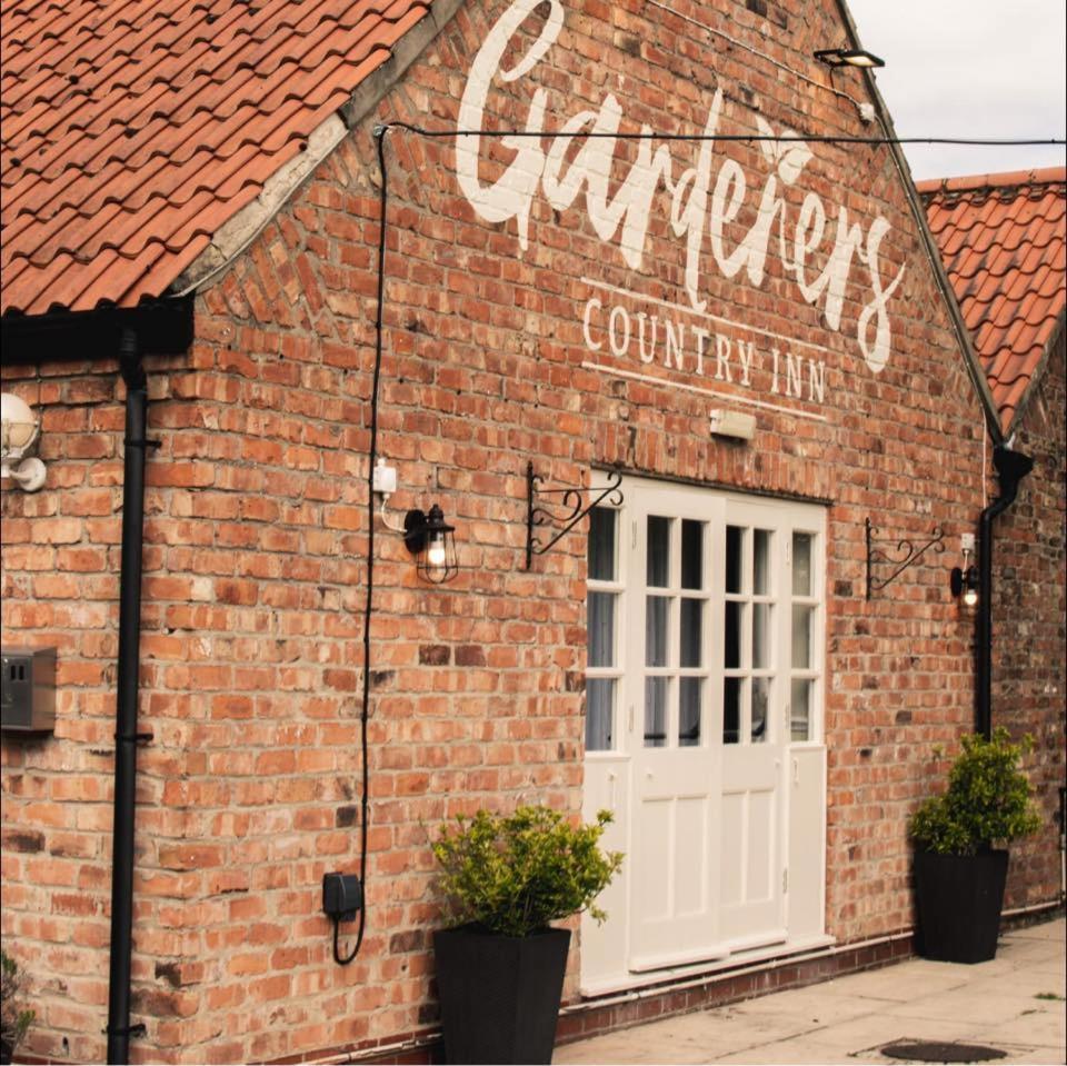The Gardeners Country Inn Goxhill  ภายนอก รูปภาพ